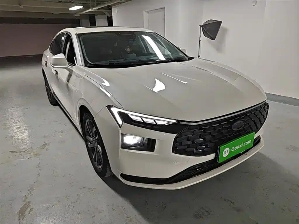 2025 Ford Mondeo 2.0T EcoBoost Luxury — миниатюра 4