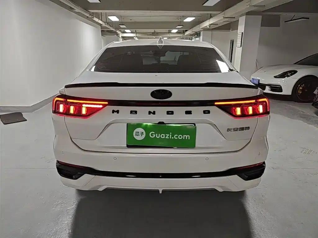 2025 Ford Mondeo 2.0T EcoBoost Luxury — миниатюра 6