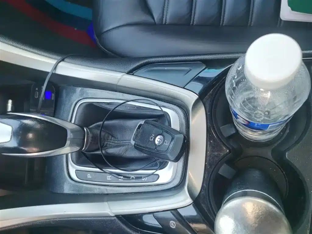2013 Ford Mondeo 2.0L GTDi200 Fashion Edition — миниатюра 12