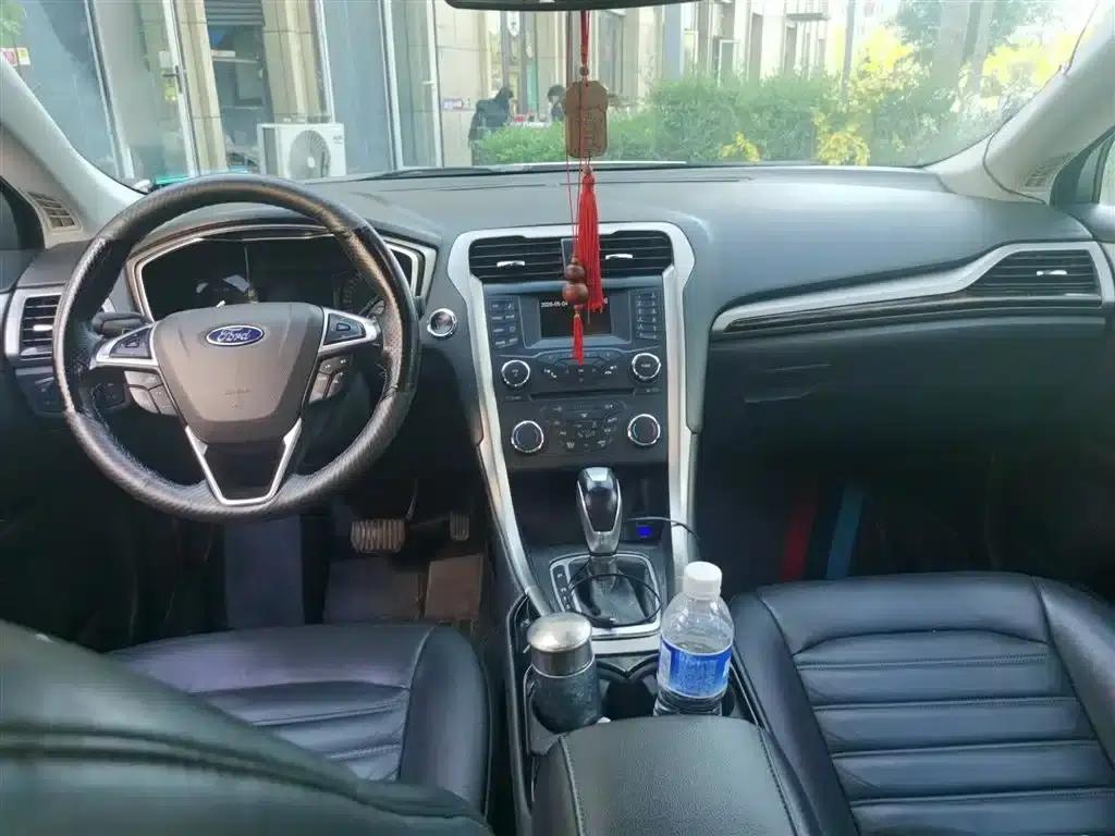 2013 Ford Mondeo 2.0L GTDi200 Fashion Edition — миниатюра 13