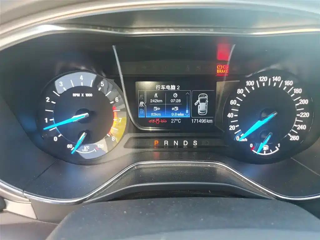 2013 Ford Mondeo 2.0L GTDi200 Fashion Edition — миниатюра 5