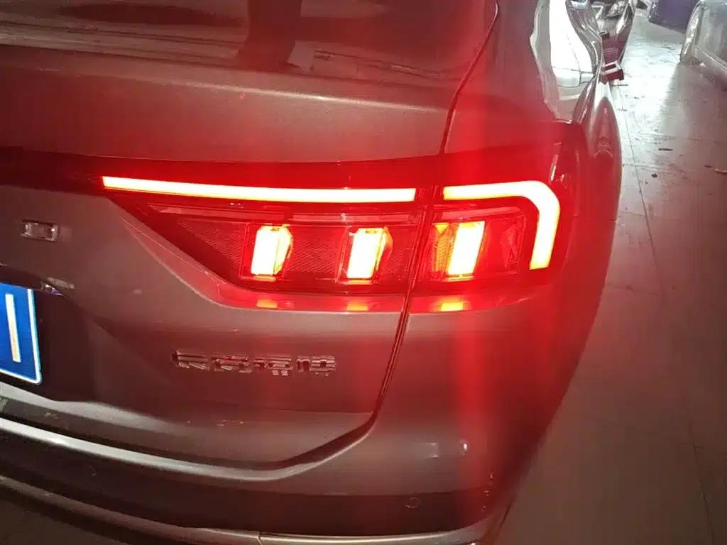 2022 Ford Mondeo Facelift EcoBoost 245 Luxury — миниатюра 8