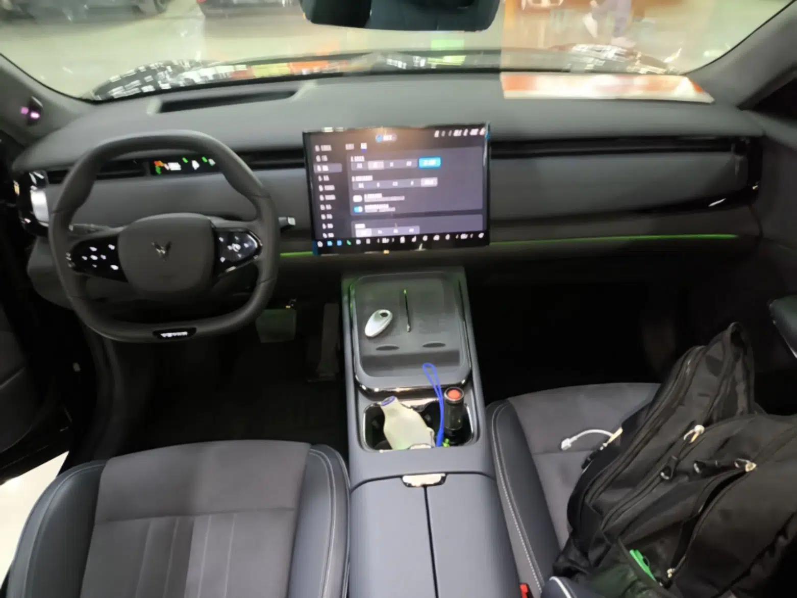 VOYAH COURAGE 2024 Four-Wheel Drive Global Edition — миниатюра 13