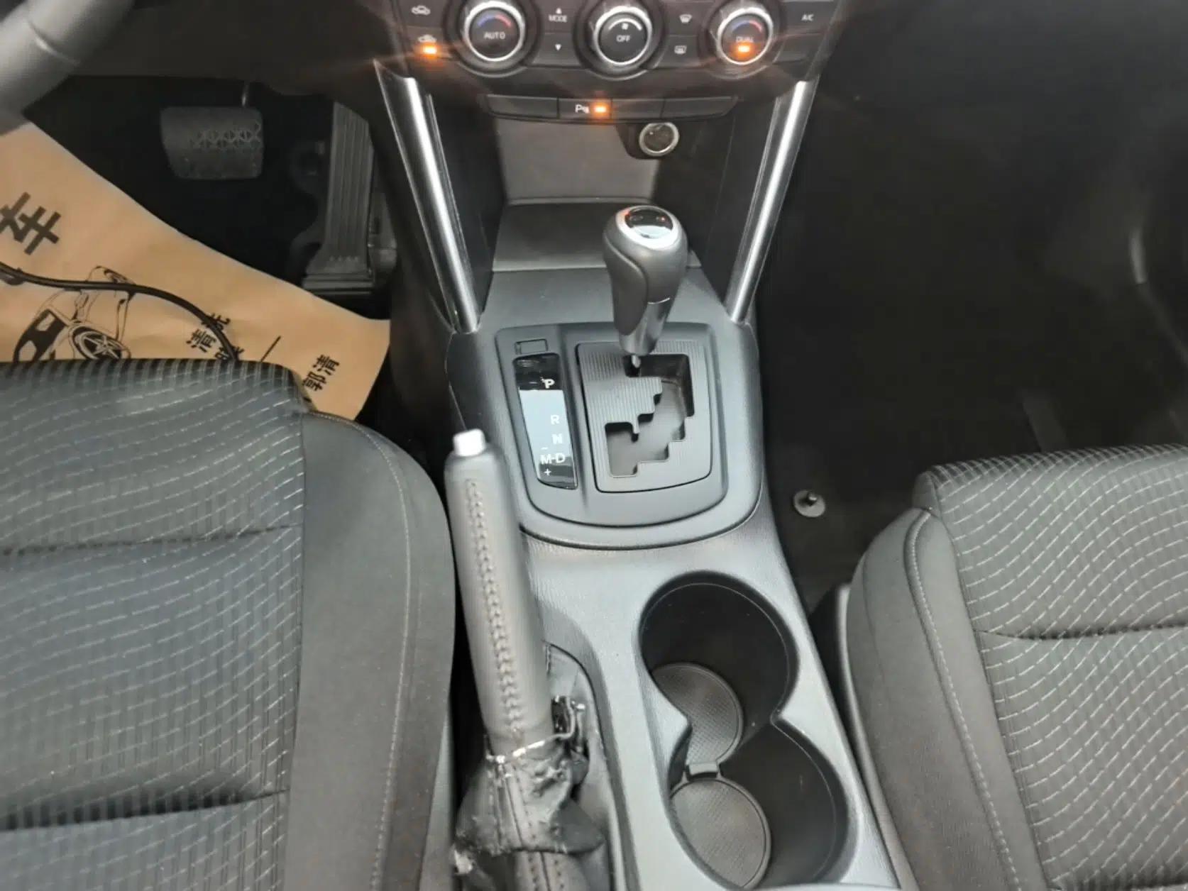 Mazda CX-5 2014 2.0L Automatic Two-Wheel Drive Urban Version — миниатюра 16