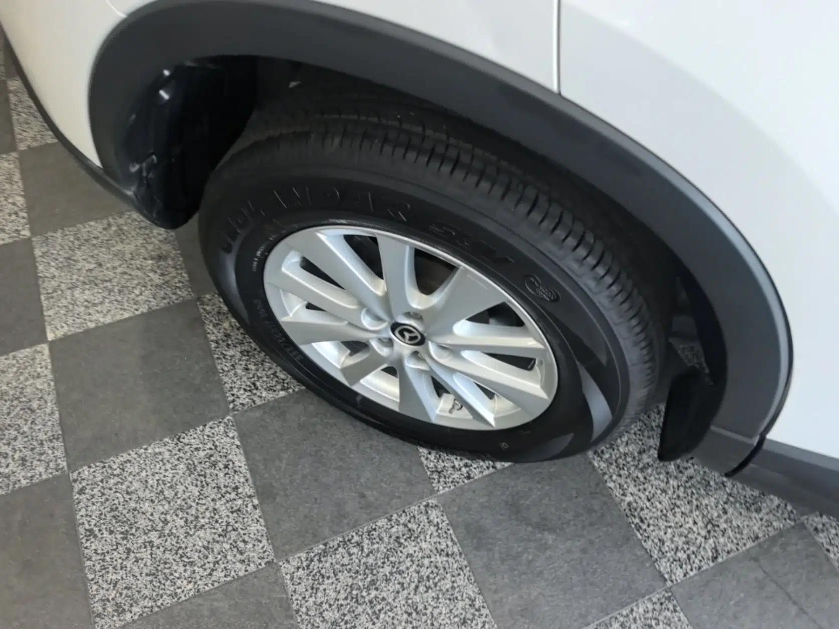 Mazda CX-5 2014 2.0L Automatic Two-Wheel Drive Urban Version — миниатюра 10
