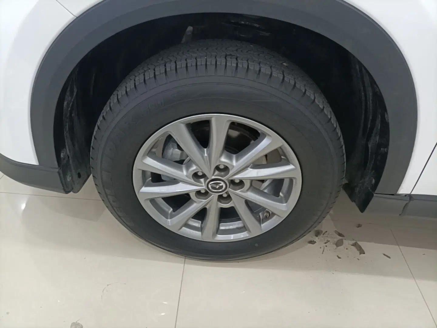 Mazda CX-5 2024 2.0L Automatic Two-Wheel Drive Comfort Version — миниатюра 8