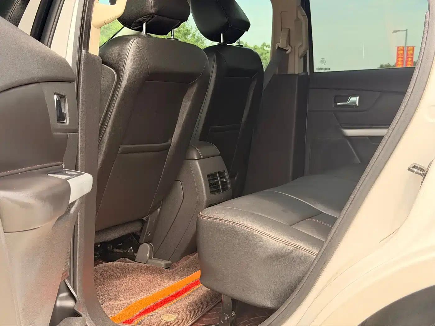 Ford Edge (Imported) 2012 2.0T Premium Edition — миниатюра 6