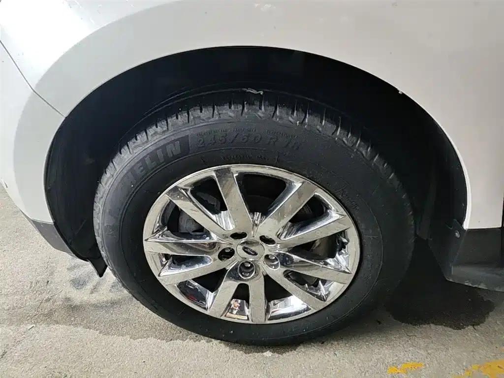 Ford Edge (Imported) 2012 2.0T Premium Edition — миниатюра 22
