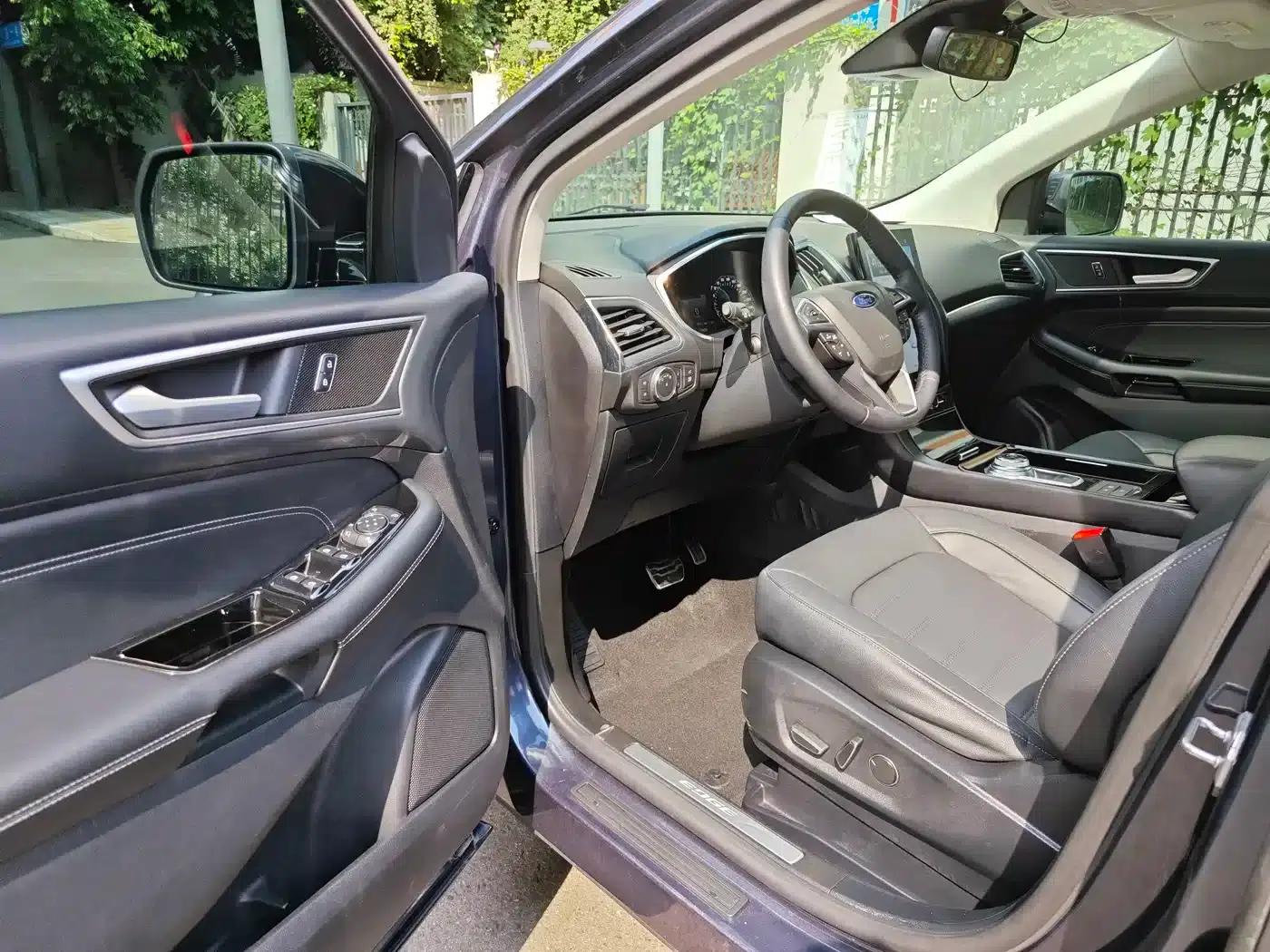 2020 Ford Edge EcoBoost 245 2WD Luxury 7-seater — миниатюра 9