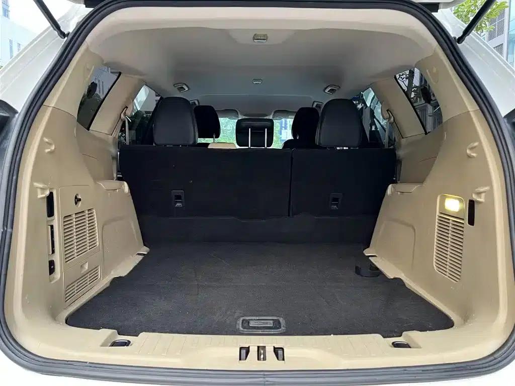 Edge 2015 2.0T GTDi 2WD Elite — миниатюра 23