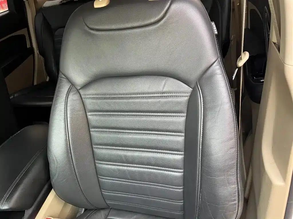 Edge 2015 2.0T GTDi 2WD Elite — миниатюра 27