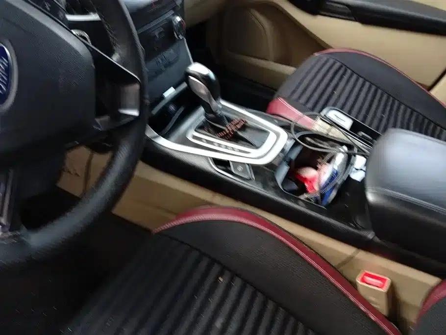 2016 Ford Edge EcoBoost 245 2WD Elite 5-seater — миниатюра 16