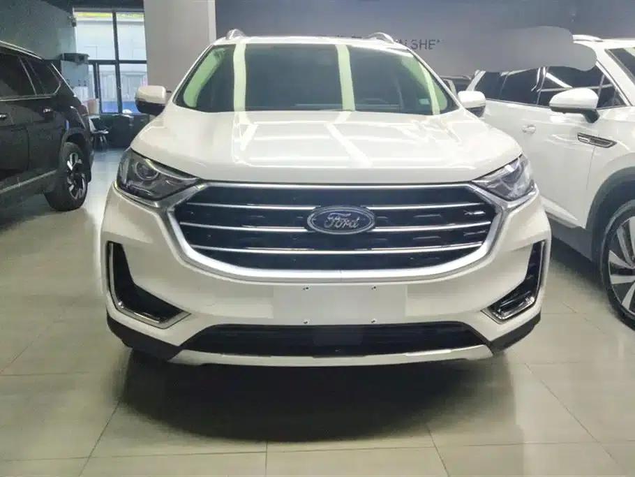 Edge 2022 PLUS EcoBoost 245 AWD Platinum Edition 7-seater — миниатюра 2