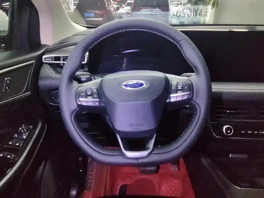 Edge 2022 PLUS EcoBoost 245 AWD Platinum Edition 7-seater — миниатюра 15