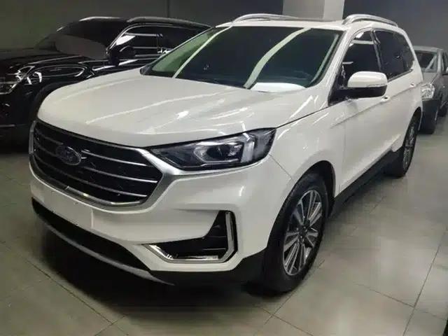 Edge 2022 PLUS EcoBoost 245 AWD Platinum Edition 7-seater