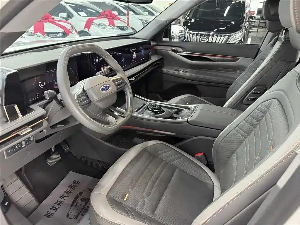 2023 Ford Edge L 2.0T EcoBoost AWD 7-Seat Supreme Edition — миниатюра 7