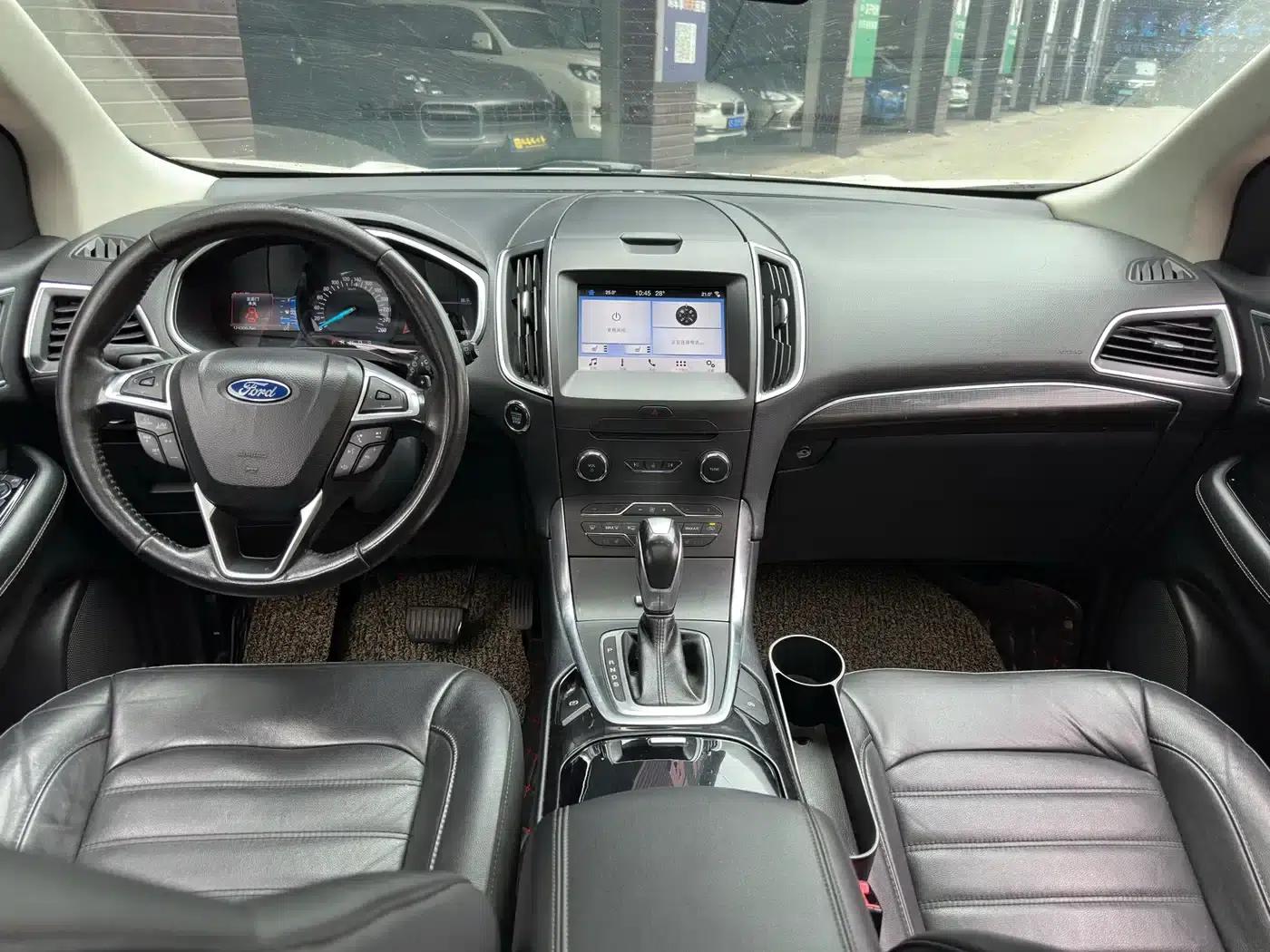 Edge 2018 EcoBoost 245 2WD Luxury 7-seater (National V Emission Standard) — миниатюра 10