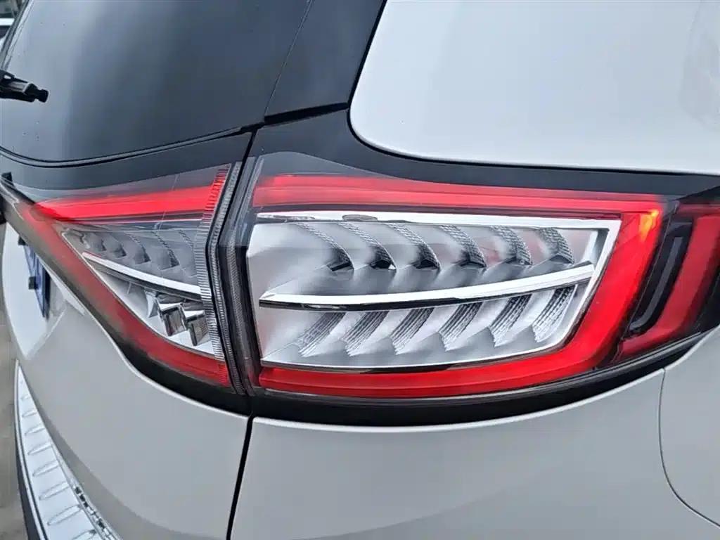 Edge 2018 EcoBoost 245 2WD Luxury 7-seater (National V Emission Standard) — миниатюра 8