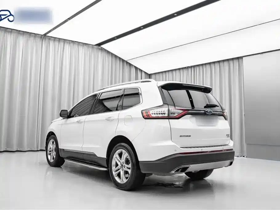 Edge 2016 EcoBoost 245 AWD Luxury 7-seater — миниатюра 12