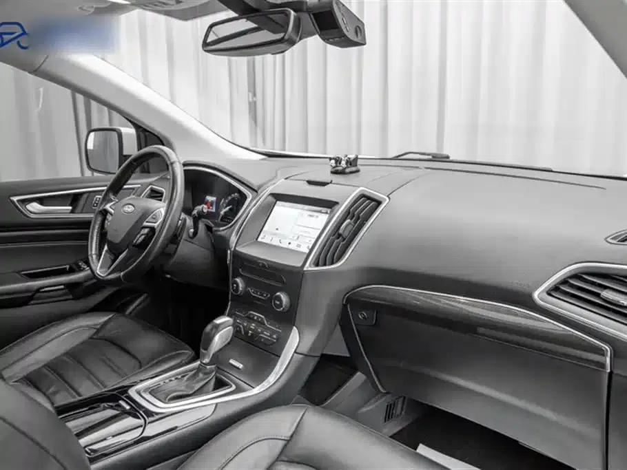Edge 2016 EcoBoost 245 AWD Luxury 7-seater — миниатюра 23