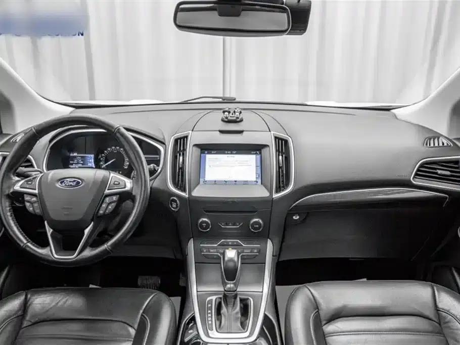 Edge 2016 EcoBoost 245 AWD Luxury 7-seater — миниатюра 7