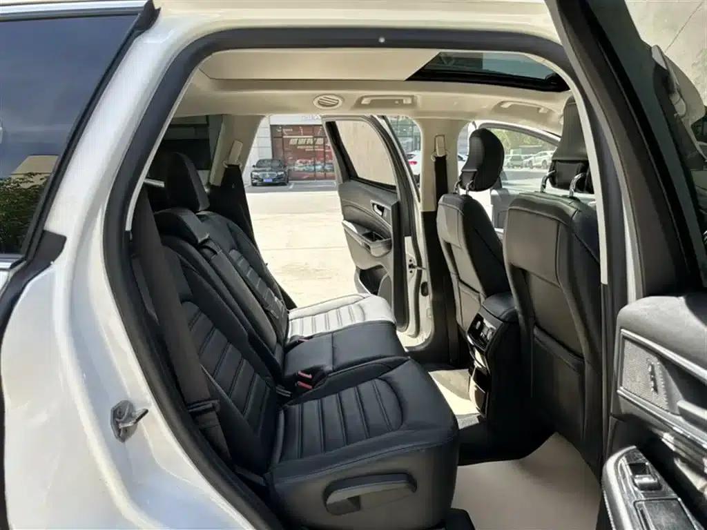 Edge 2015 2.0T GTDi AWD Luxury Edition — миниатюра 16