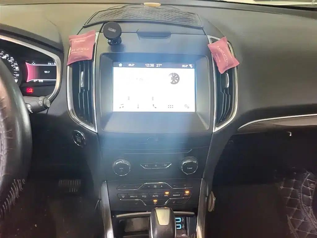 Edge 2018 EcoBoost 245 2WD Luxury 7-seater (National V Emission Standard) — миниатюра 13