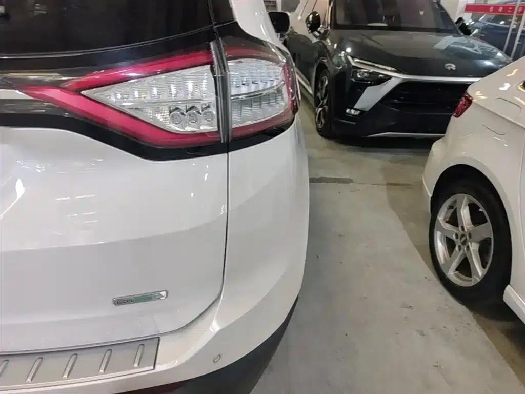 Edge 2018 EcoBoost 245 2WD Luxury 7-seater (National V Emission Standard) — миниатюра 8