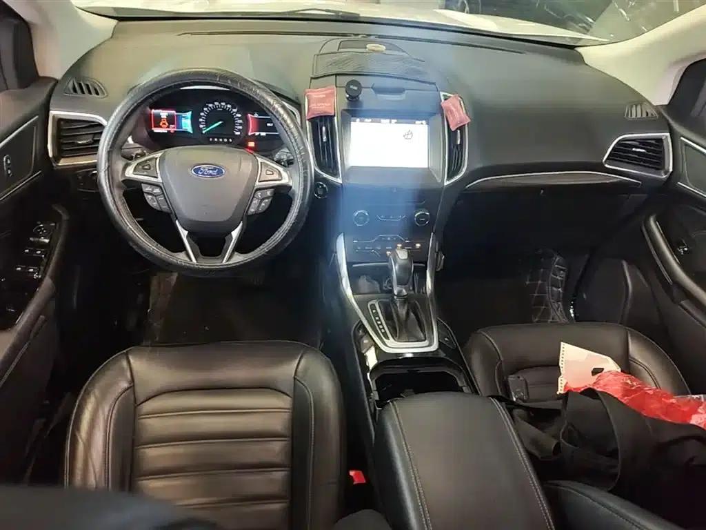 Edge 2018 EcoBoost 245 2WD Luxury 7-seater (National V Emission Standard) — миниатюра 10