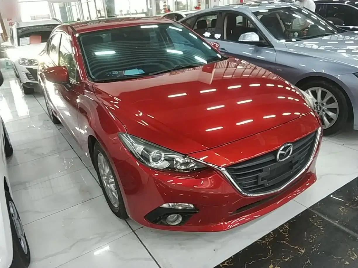Mazda 3 Axela 2016 Sedan 1.5L Automatic Luxury Model — миниатюра 6