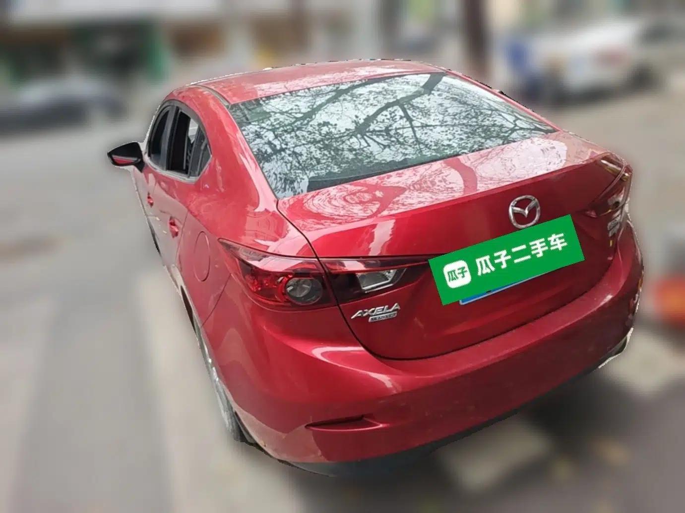 Mazda 3 Axela 2014 Sedan 1.5L Automatic Luxury Model — миниатюра 4