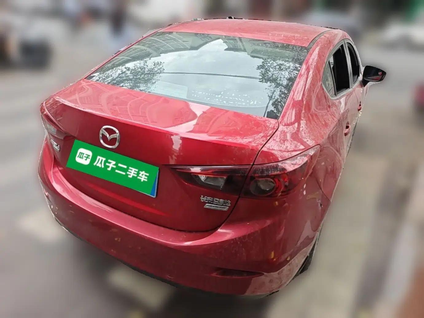 Mazda 3 Axela 2014 Sedan 1.5L Automatic Luxury Model — миниатюра 6