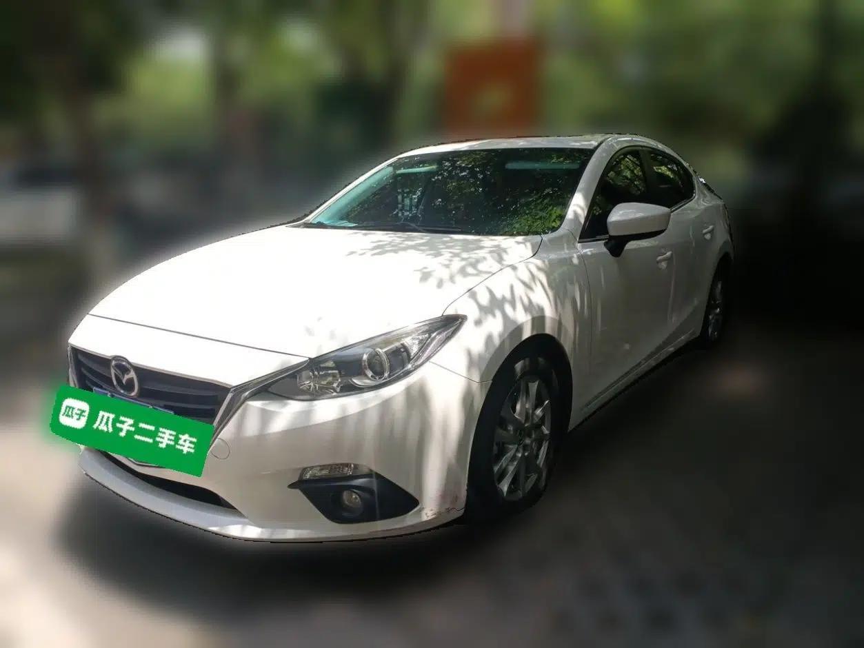 Mazda 3 Axela 2014 Sedan 1.5L Automatic Luxury Model — миниатюра 1