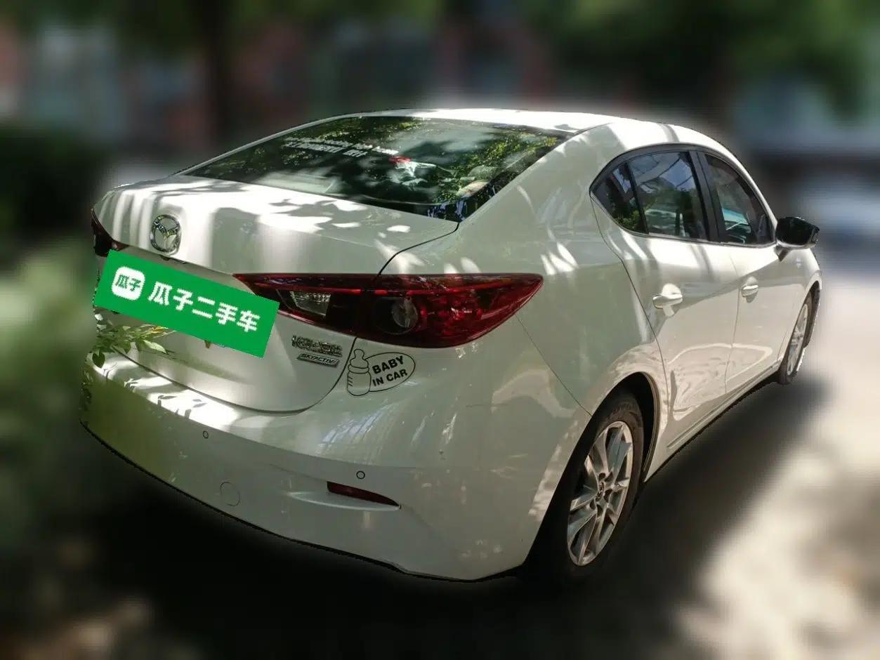 Mazda 3 Axela 2014 Sedan 1.5L Automatic Luxury Model — миниатюра 6