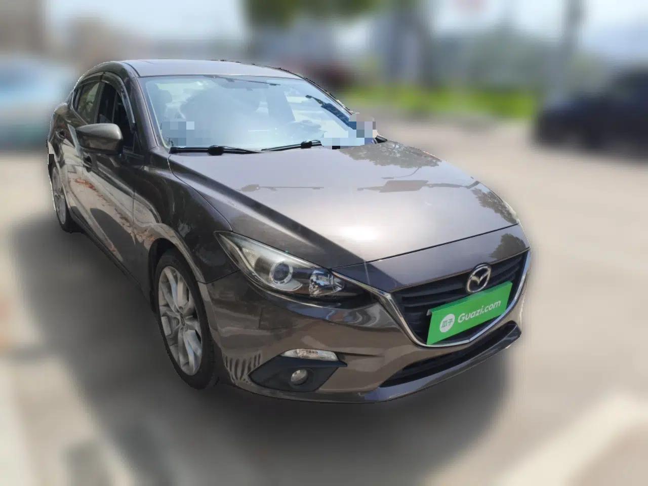 Mazda 3 Axela 2014 Sedan 2.0L Automatic Sport Model — миниатюра 3