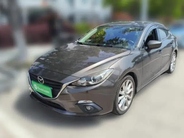 Mazda 3 Axela 2014 Sedan 2.0L Automatic Sport Model