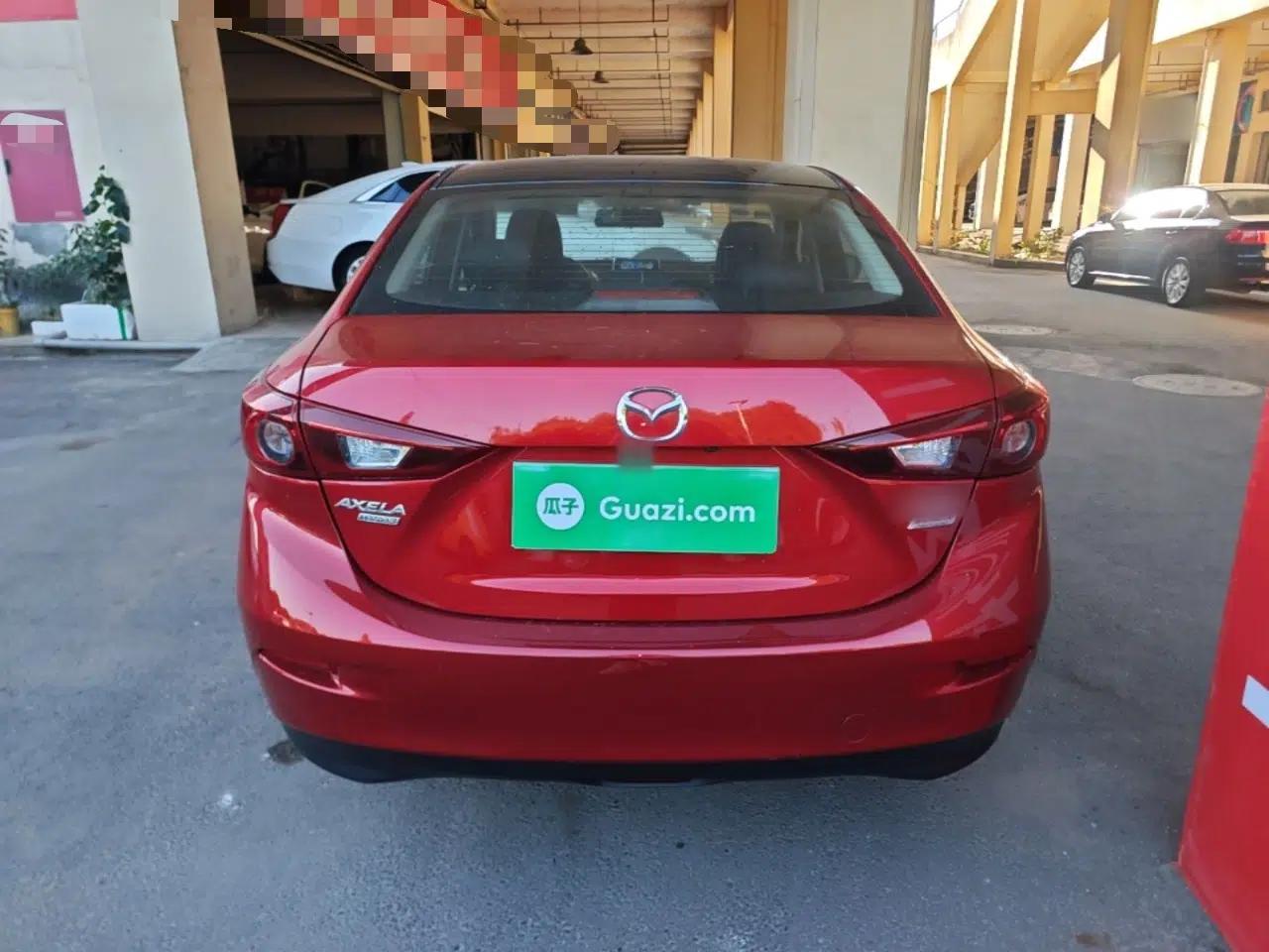 Mazda 3 Axela 2016 Sedan 1.5L Manual Comfort Model — миниатюра 5