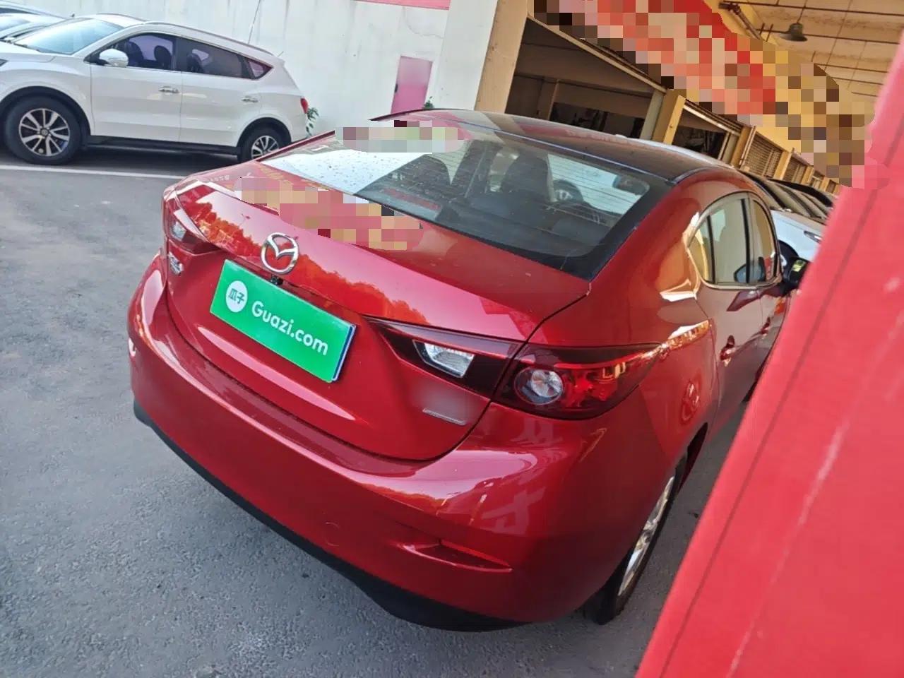 Mazda 3 Axela 2016 Sedan 1.5L Manual Comfort Model — миниатюра 6