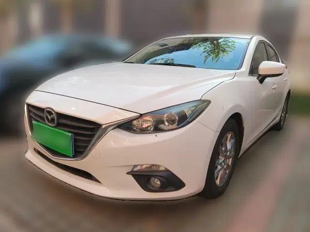 Mazda 3 Axela 2014 Hatchback 1.5L Manual Comfort Model