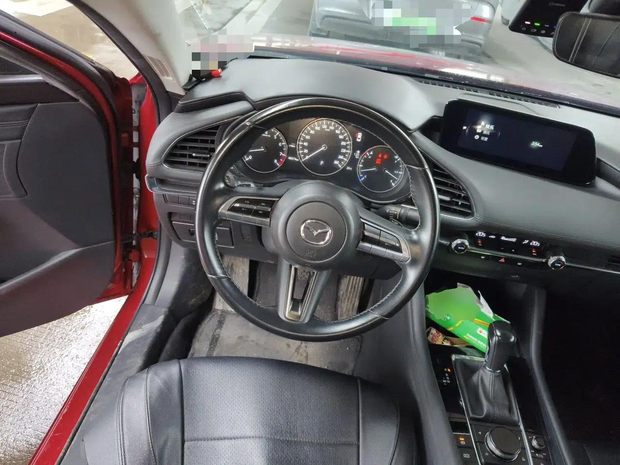 Mazda 3 Axela 2021 2.0L Automatic ZhiXuan Edition — миниатюра 11