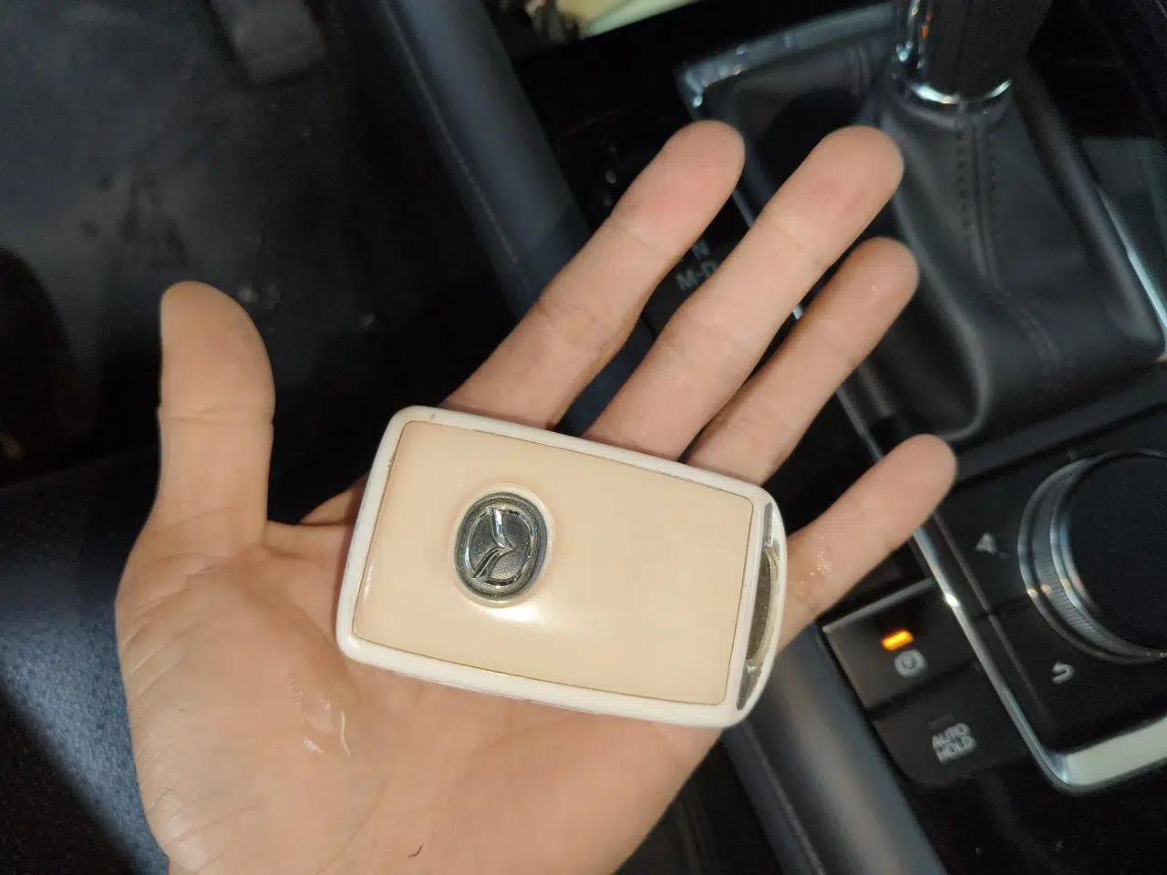 Mazda 3 Axela 2021 2.0L Automatic ZhiXuan Edition — миниатюра 9