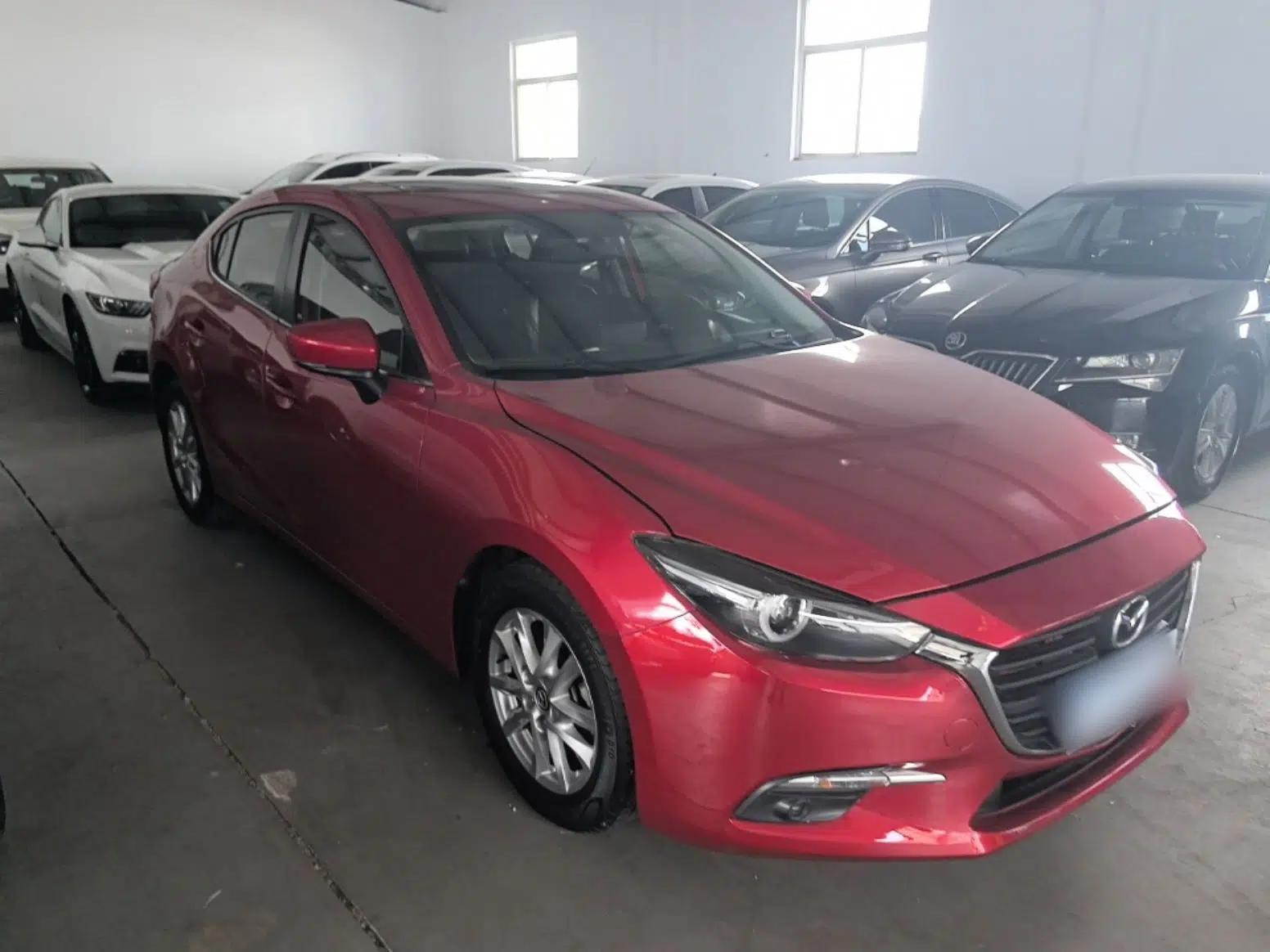 Mazda 3 Axela 2017 Sedan 1.5L Automatic Luxury Model Emission Standard China V — миниатюра 3