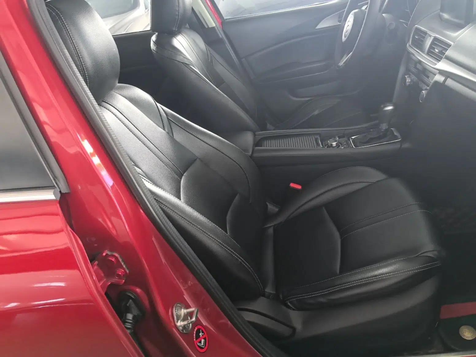 Mazda 3 Axela 2017 Sedan 1.5L Automatic Luxury Model Emission Standard China V — миниатюра 23