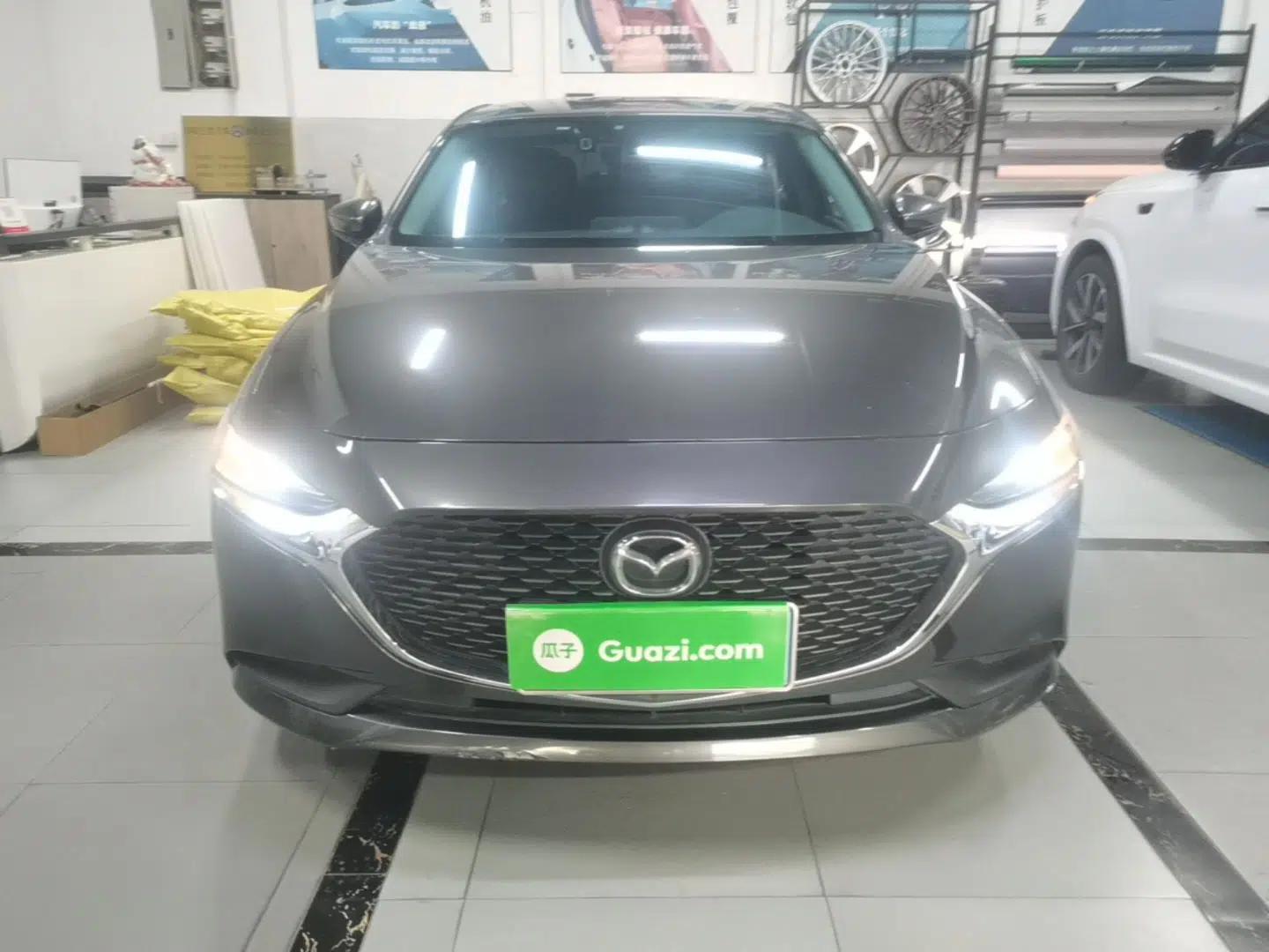 Mazda 3 Axela 2020 1.5L Automatic ZhiMei Edition — миниатюра 2