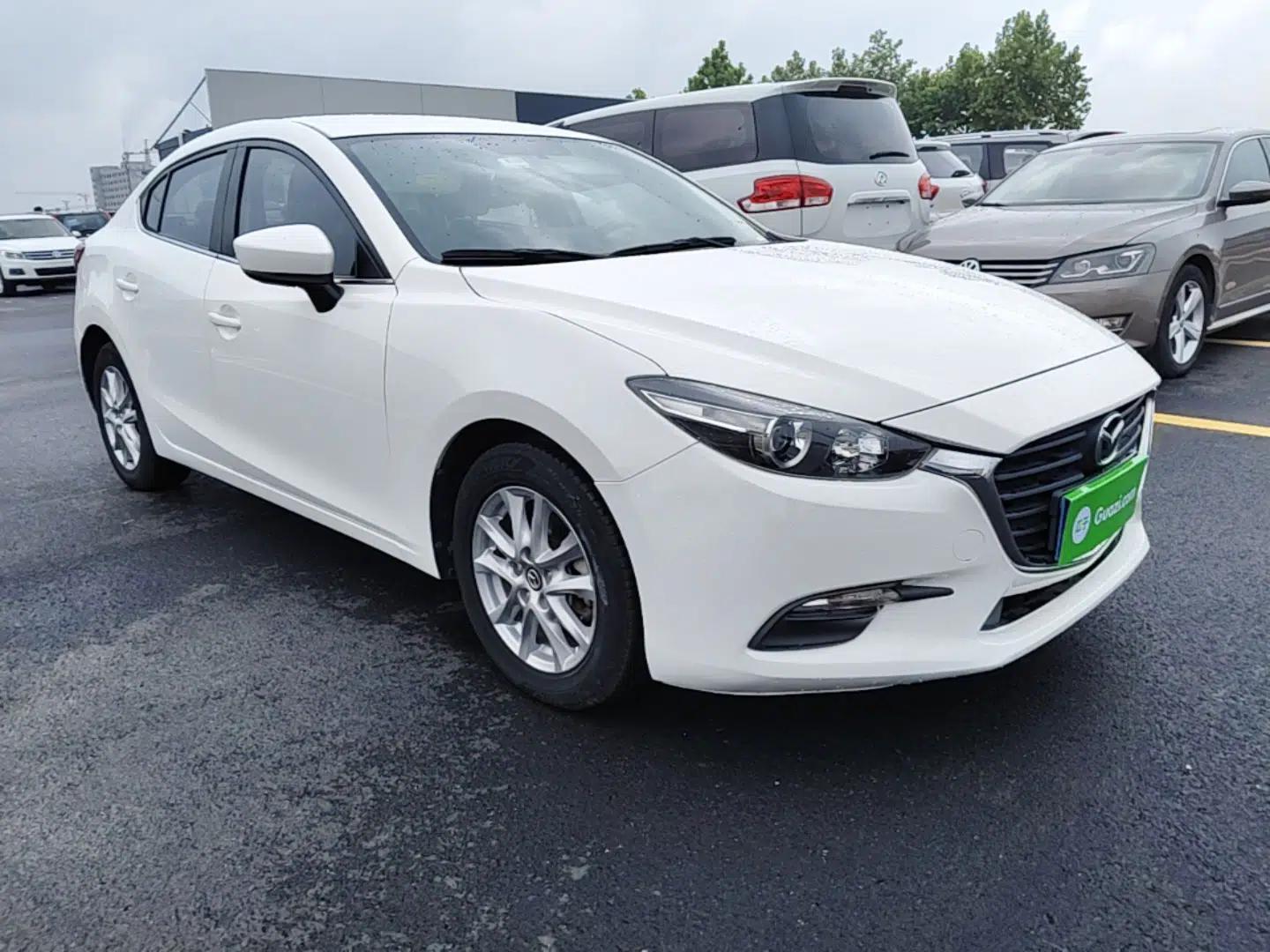 Mazda 3 Axela 2017 Sedan 1.5L Automatic Comfort Model Emission Standard China V — миниатюра 3