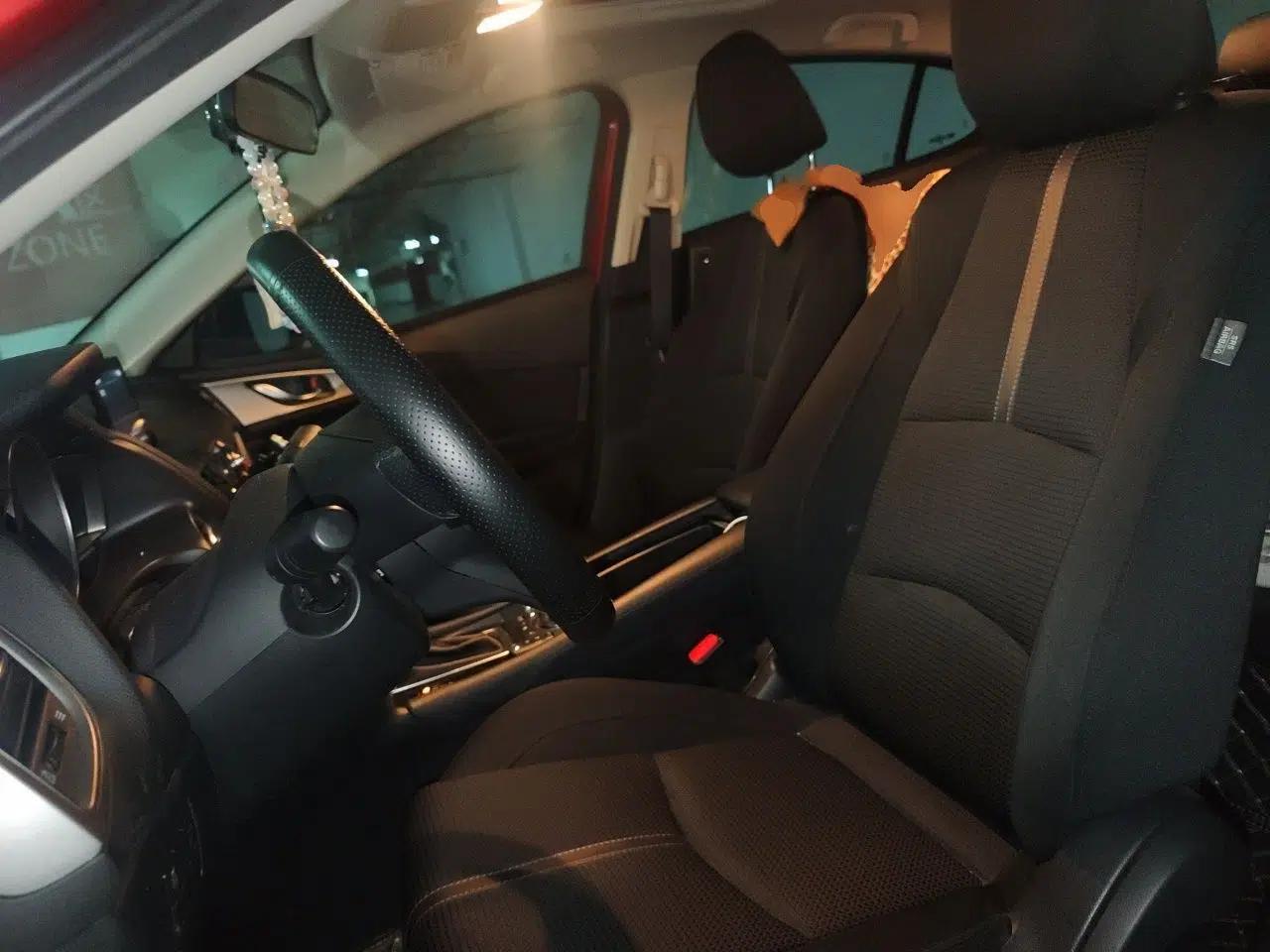 Mazda 3 Axela 2017 Sedan 1.5L Automatic Luxury Model Emission Standard China V — миниатюра 12