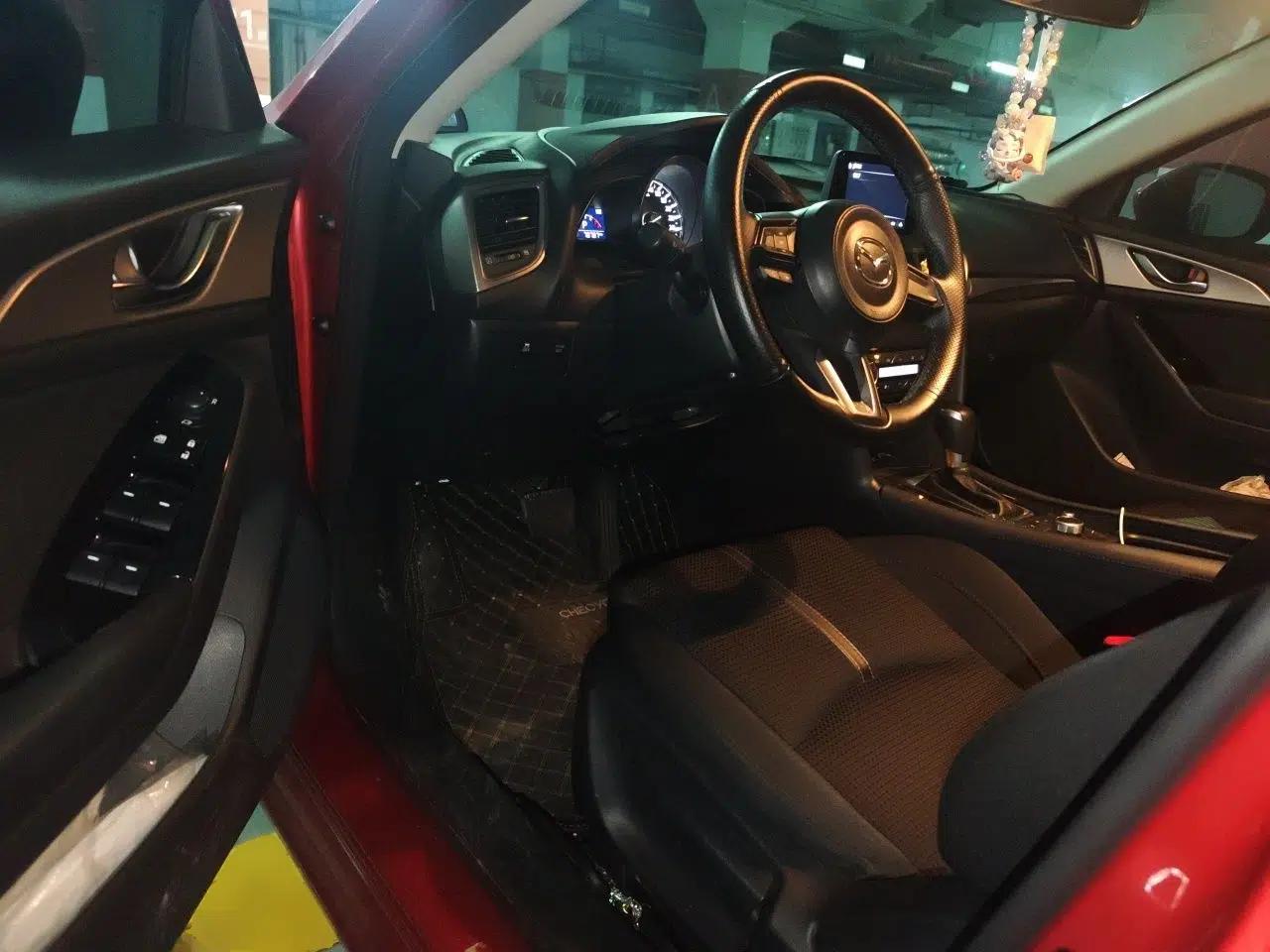 Mazda 3 Axela 2017 Sedan 1.5L Automatic Luxury Model Emission Standard China V — миниатюра 13