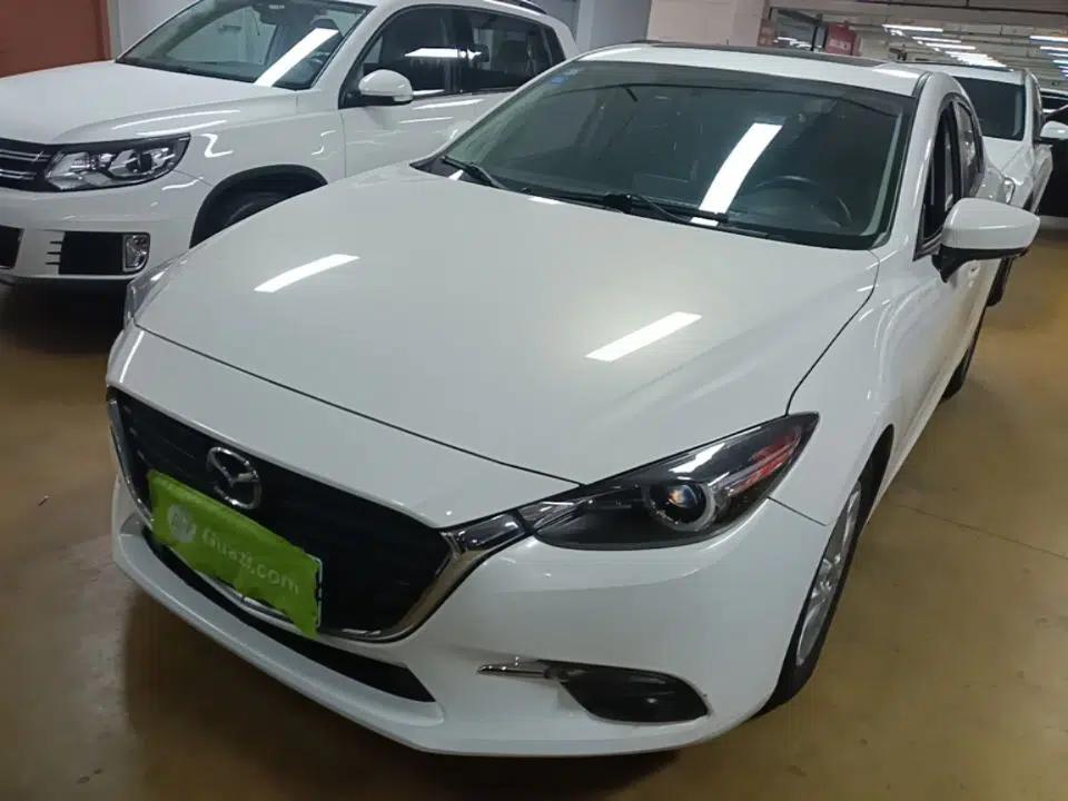 Mazda 3 Axela 2019 Cloud-Controlled Sedan 1.5L Automatic Luxury Model China VI Standard — миниатюра 1