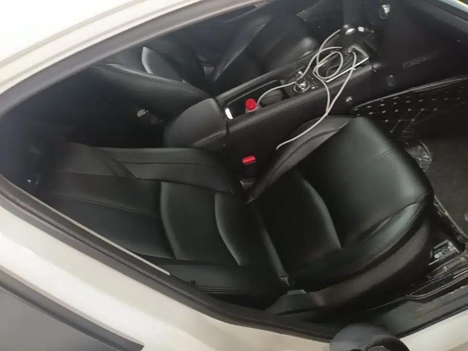 Mazda 3 Axela 2019 Cloud-Controlled Sedan 1.5L Automatic Luxury Model China VI Standard — миниатюра 23