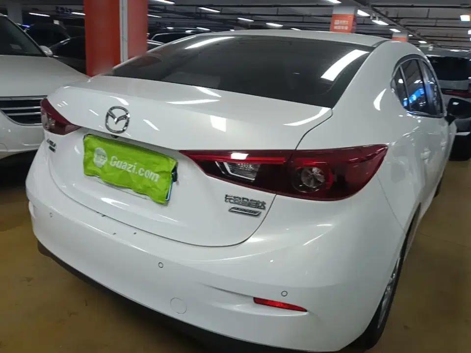 Mazda 3 Axela 2019 Cloud-Controlled Sedan 1.5L Automatic Luxury Model China VI Standard — миниатюра 6